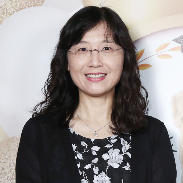 教授陳美燕